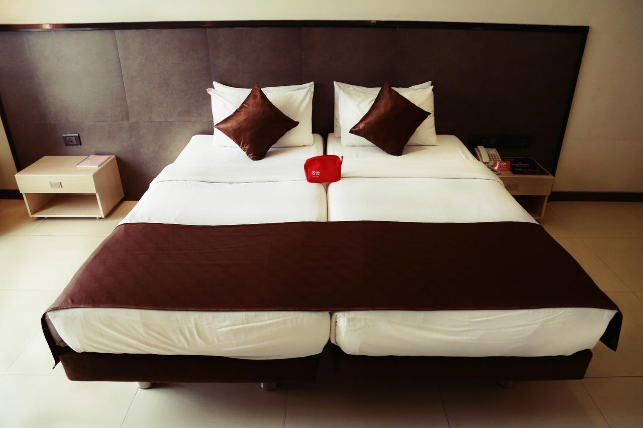 The Sirona Hotel Pune Exterior foto
