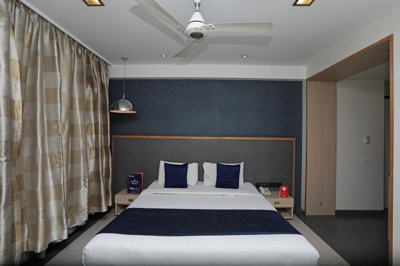 The Sirona Hotel Pune Exterior foto